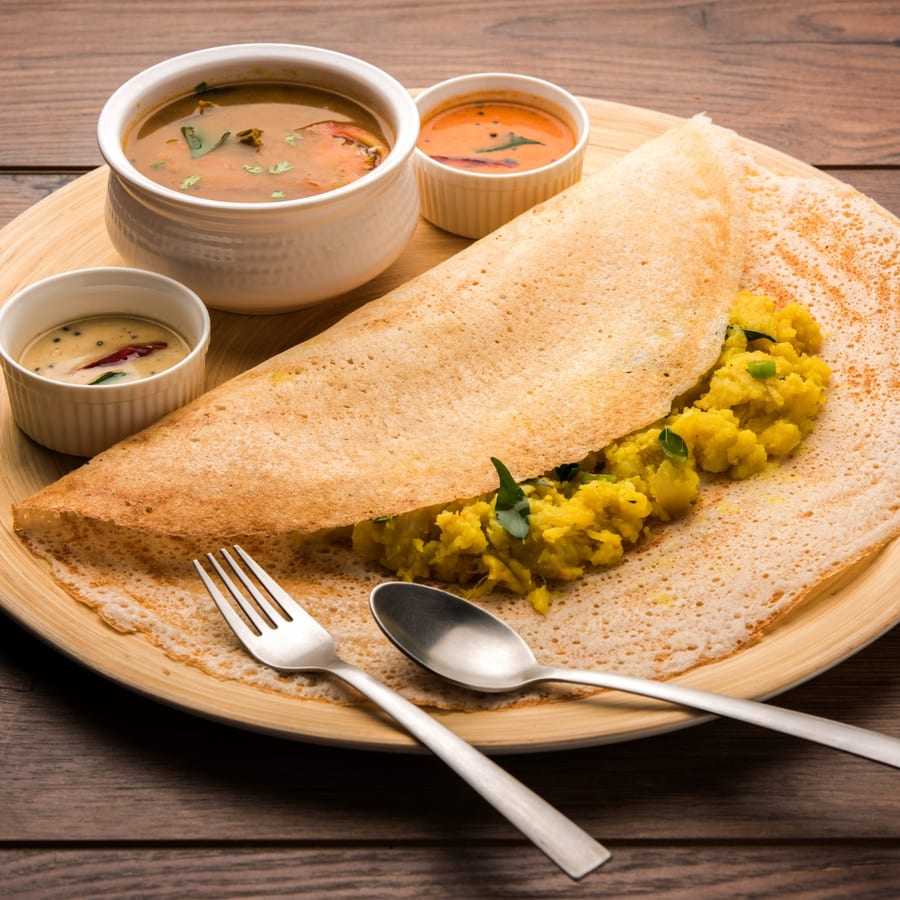 Dosa with chutney and sambar